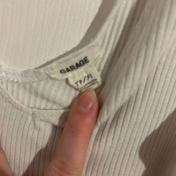 Garage V-Neck tank bodysuit with snaps - Picture 3 of 3